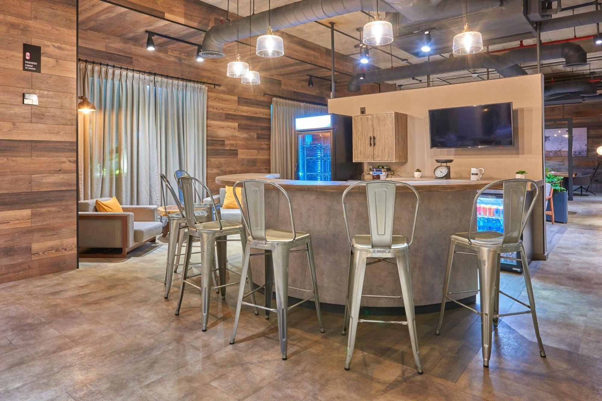 Hotel Express By Marriott Mexicali